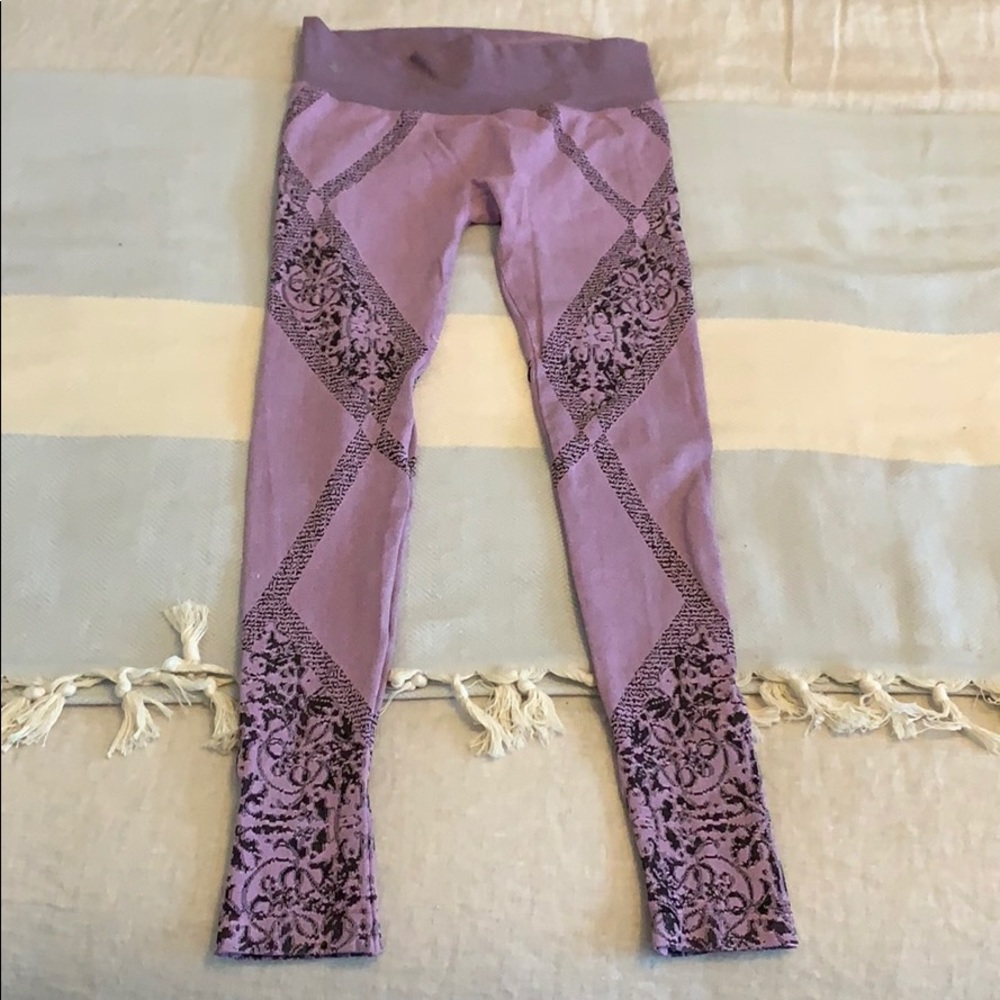 NUX printed leggings size small